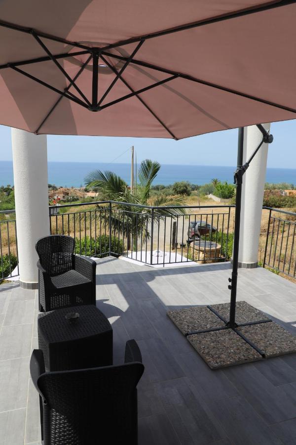 Bed and Breakfast Assabinirica Acquedolci Exterior foto