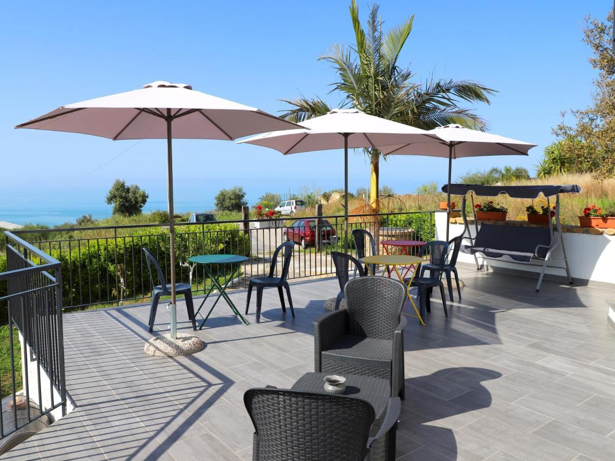 Bed and Breakfast Assabinirica Acquedolci Exterior foto