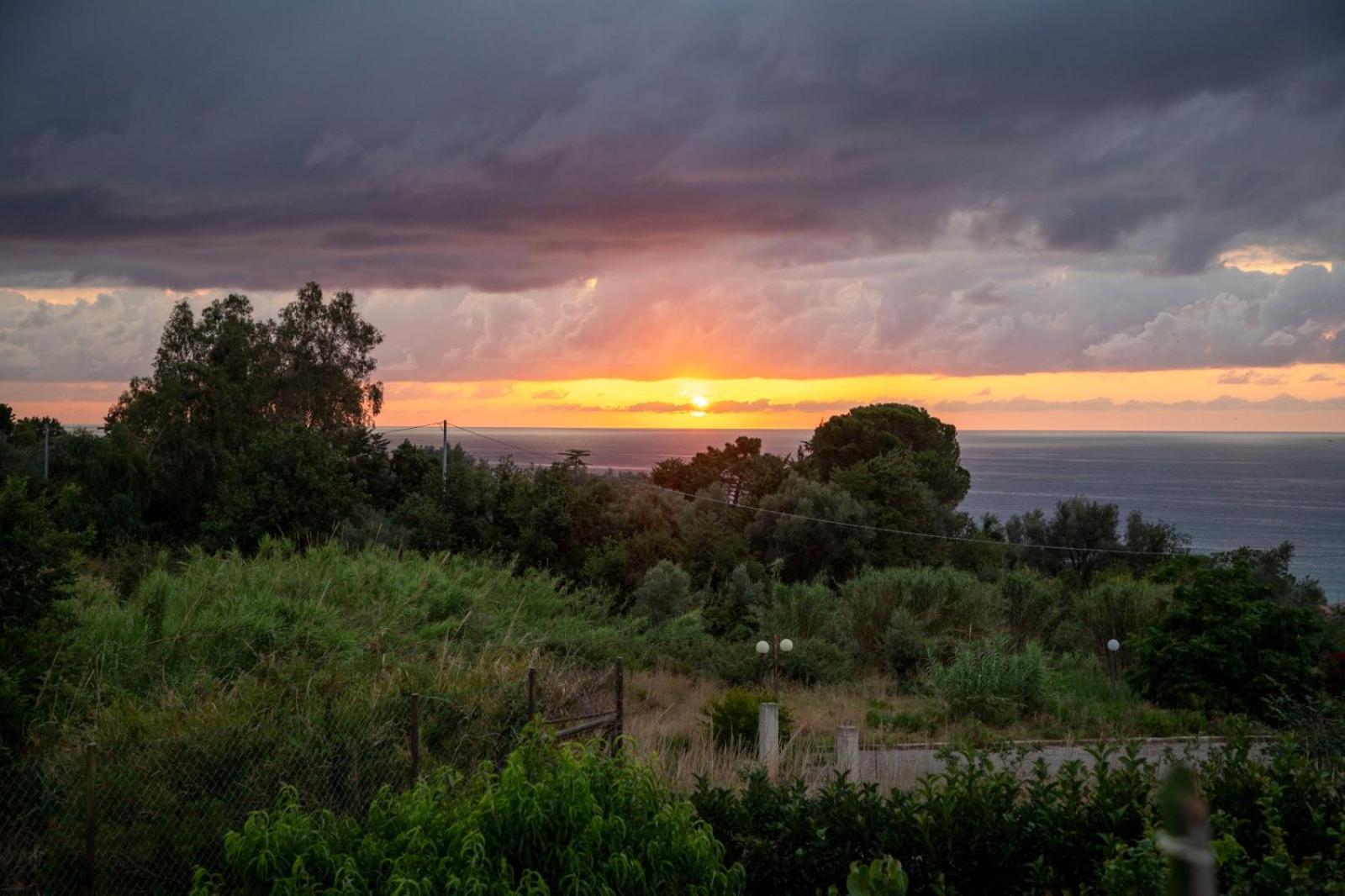 Bed and Breakfast Assabinirica Acquedolci Exterior foto